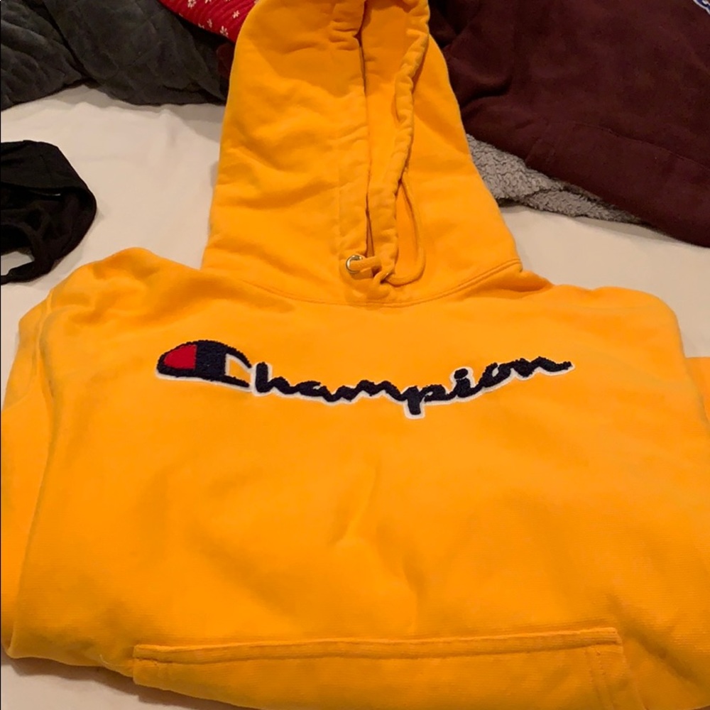 Champion Sweatshirt